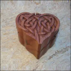 TB-04 Celtic Heart Puzzle Box